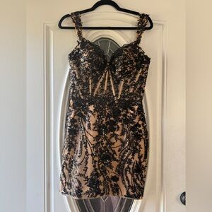 Sherri Hill Black and Tan Mini Dress
